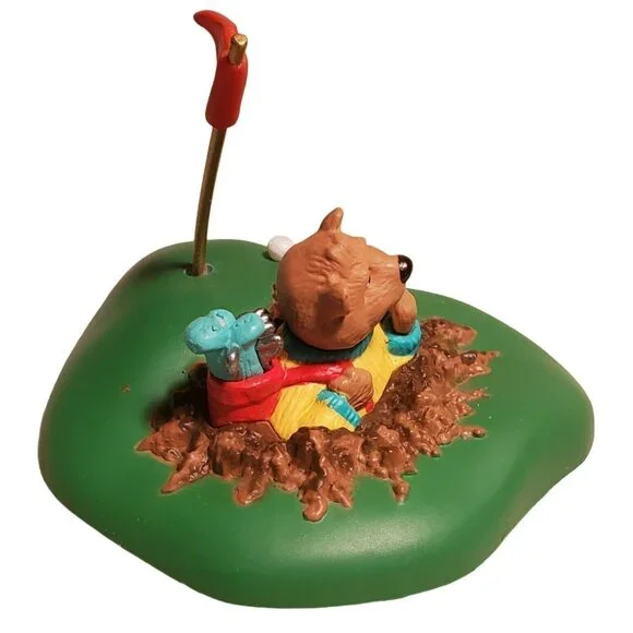 Hallmark I Dig Golf Christmas Ornament Gopher Groundhog Holiday Clip Flag Green - Picture 2 of 7